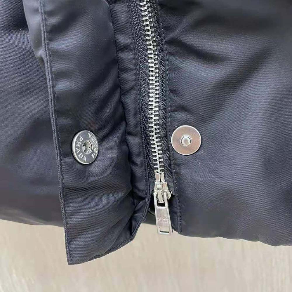 Prada Women Re-Nylon Down Jacket-Black - image 7