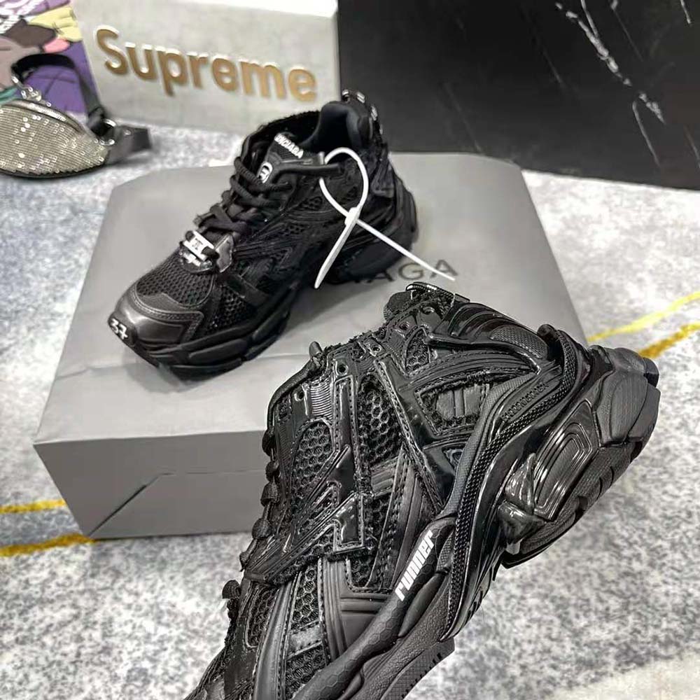 Balenciaga Women Runner Sneaker in Black Mesh and Nylon - image 9