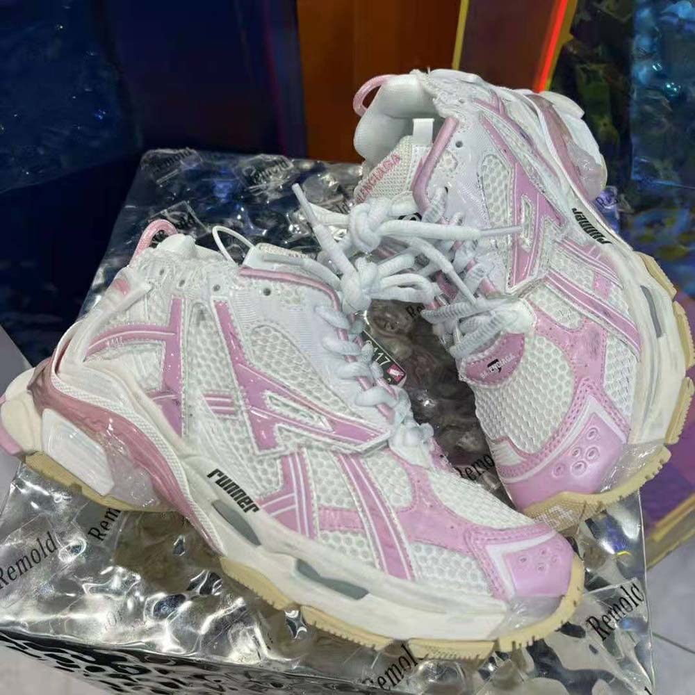 Balenciaga Women Runner Sneaker in White Mesh and Nylon - image 4
