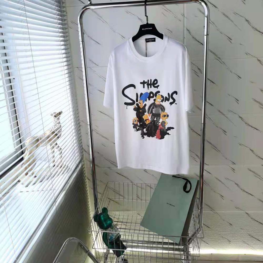 Close-up on graphic print of Balenciaga Men Simpsons Tm and 20th Television T-shirt