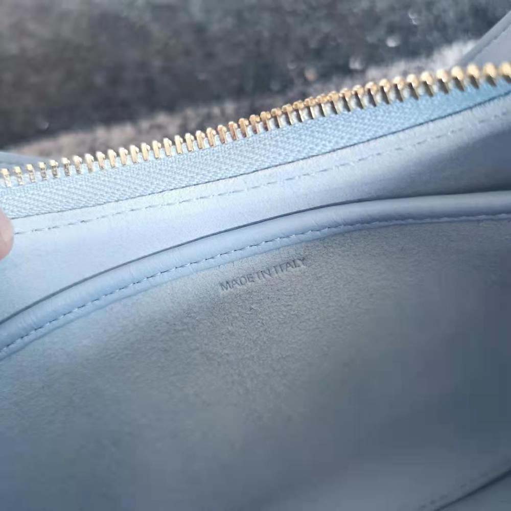 Celine Women Medium Strap Ava bag in Smooth Calfskin-Blue - image 7