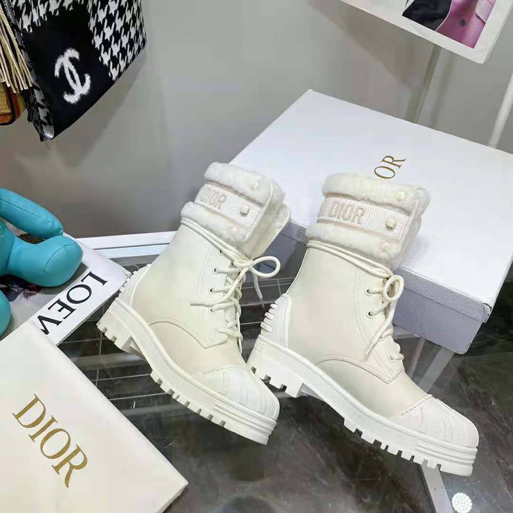 Dior Women D-Major Ankle Boot White Calfskin and Lambskin Wool - image 6