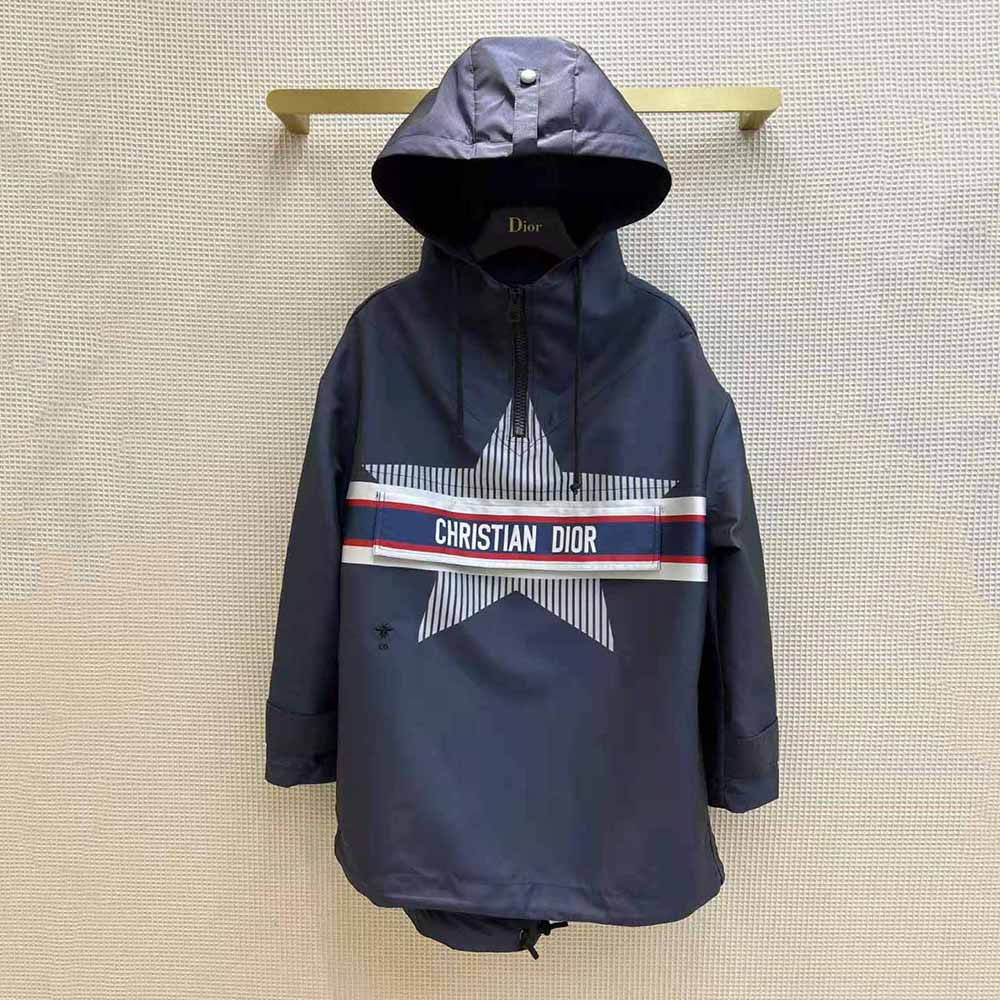 Close-up of Dior Star jacquard pattern on Dioralps anorak fabric