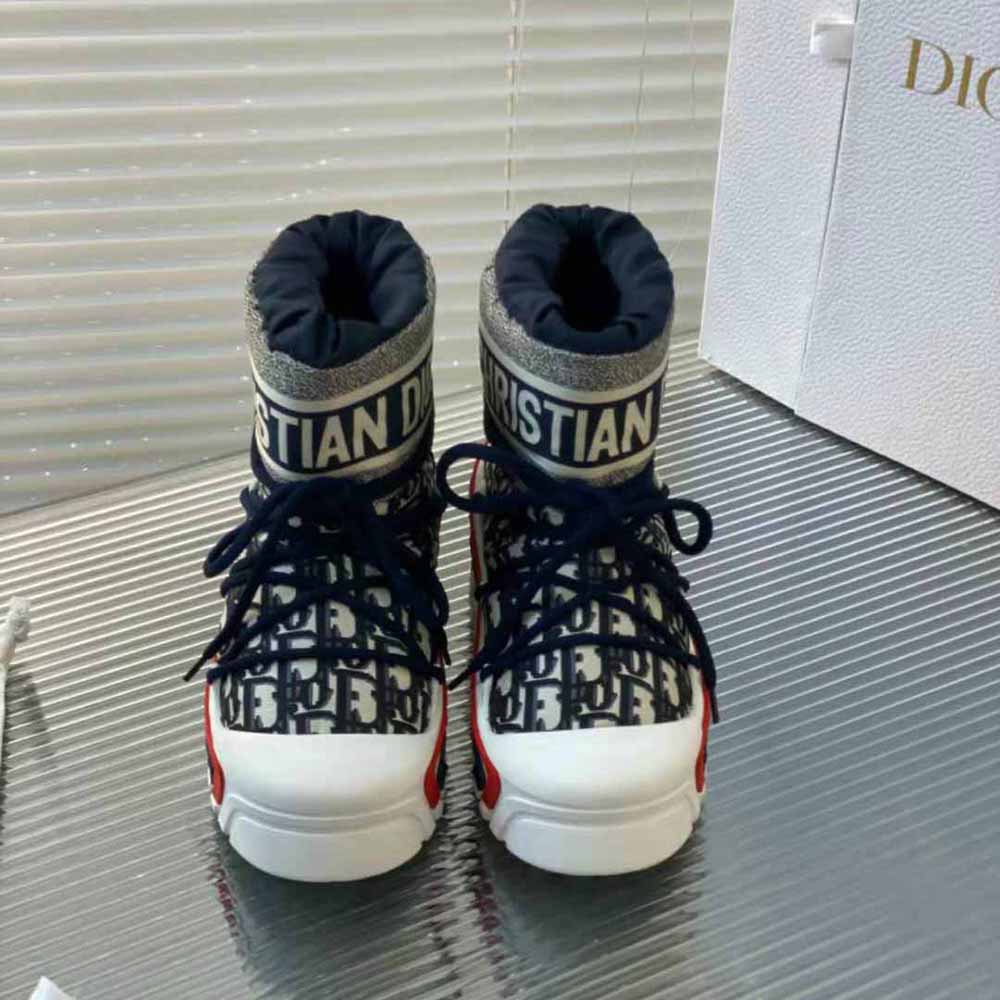 Top view highlighting zip closure and nylon texture of Dioralps Snow Ankle Boot
