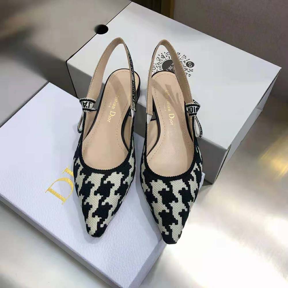 Side view showing adjustable slingback on Dior Women J’Adior Flats