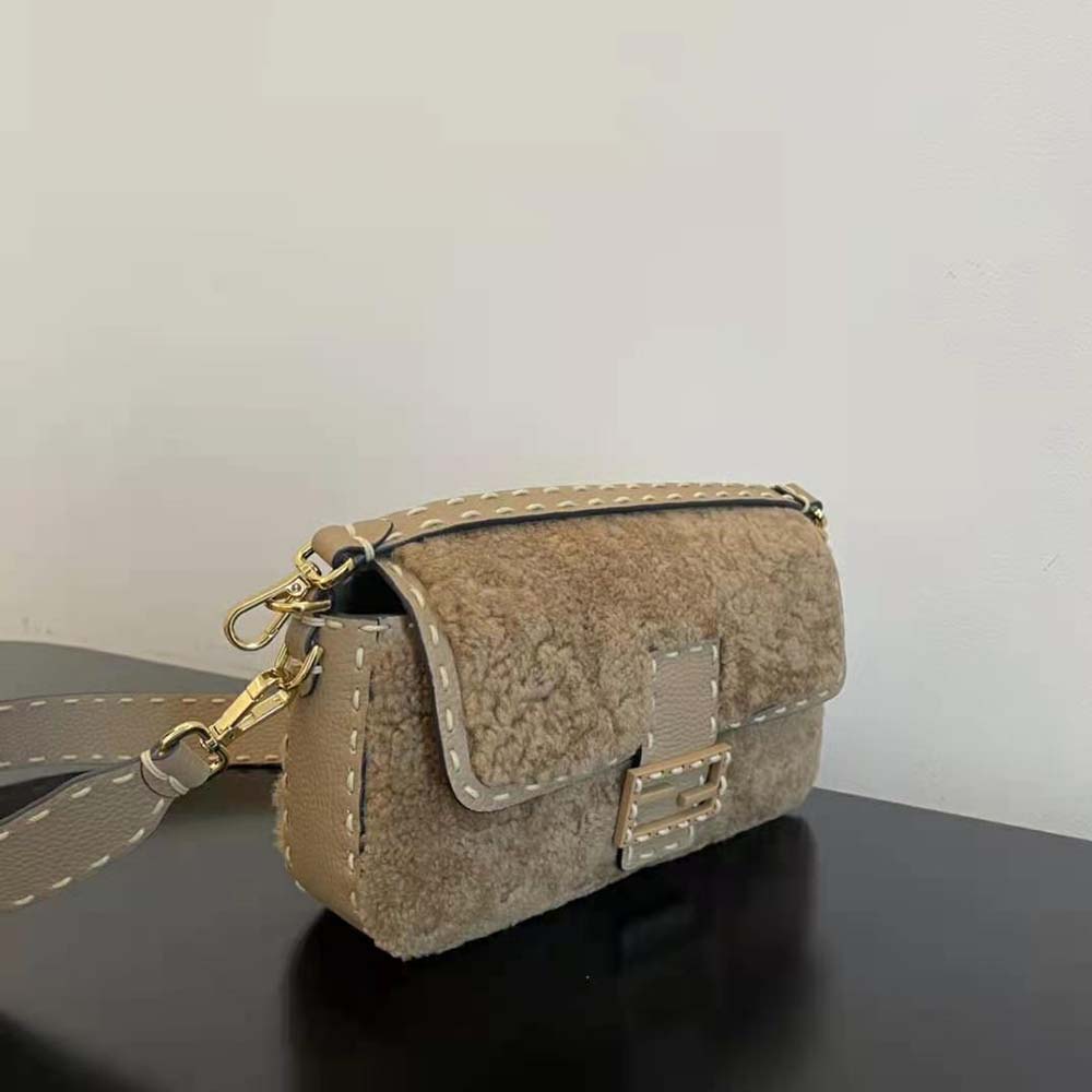 Fendi Women Baguette Beige Sheepskin Bag - image 4