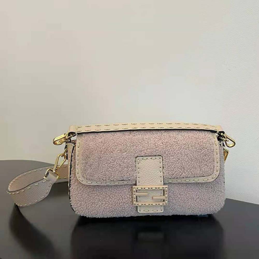 Fendi Women Baguette Pink Sheepskin Bag - image 2