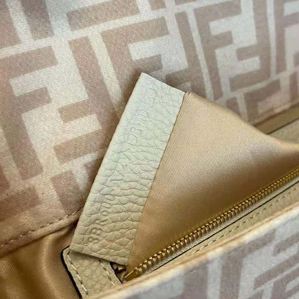 Fendi Women Medium Baguette 1997 Beige FF Wool Bag - image 7