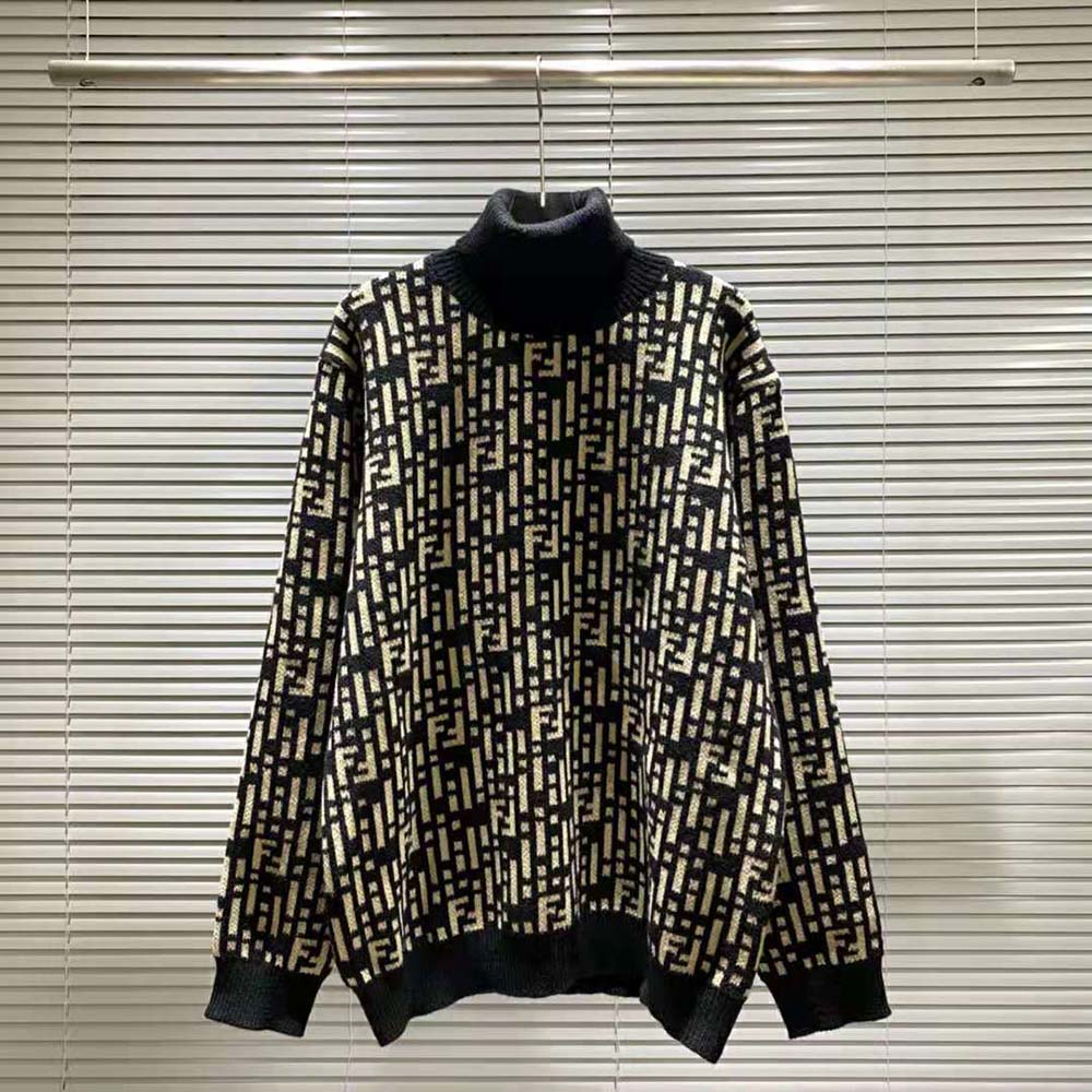 Close-up on high collar and wool knit of Fendi Women Regular-fit Sweater