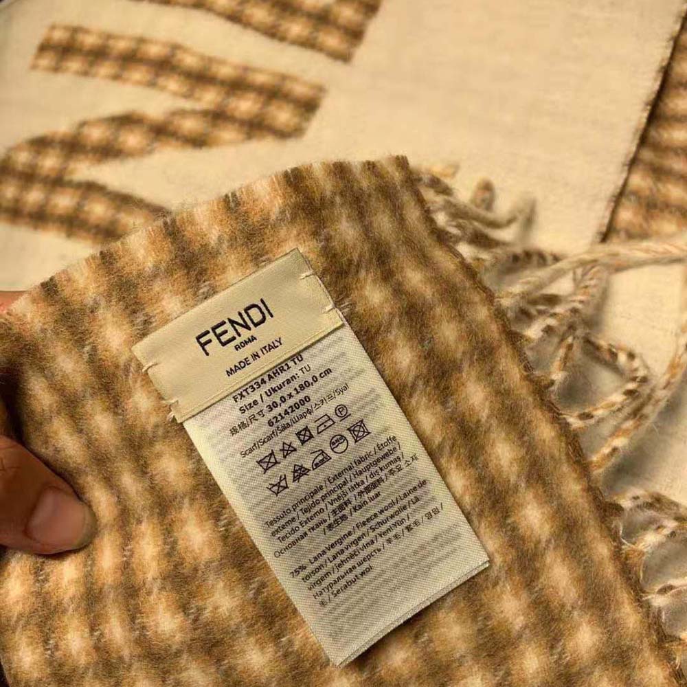 Fendi Women Scarf in Cream Wool and Cashmere with Fendi Roma Oversized Lettering - image 8