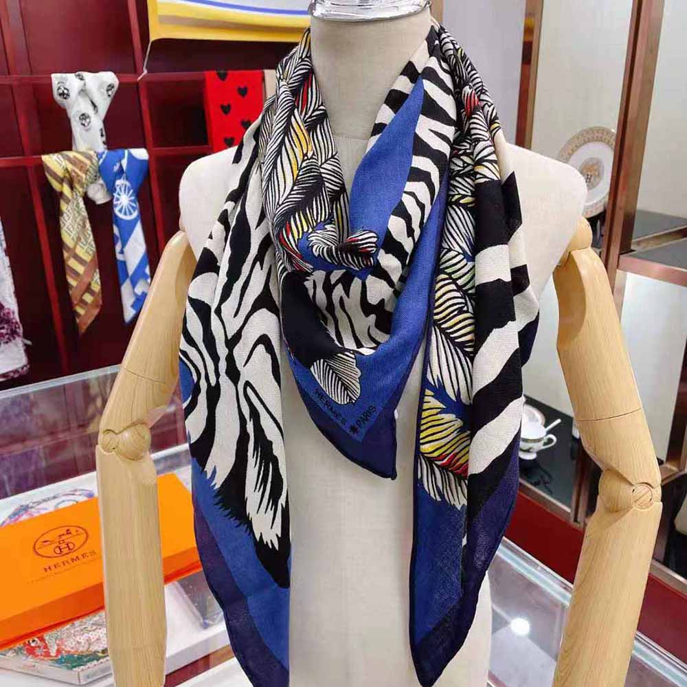 Hermes Women Zebra Pegasus Giant Triangle-Blue - image 4