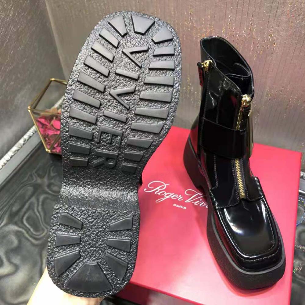Roger Vivier Women Viv Rangers Platform Metal Buckle Boots in Leather - image 10