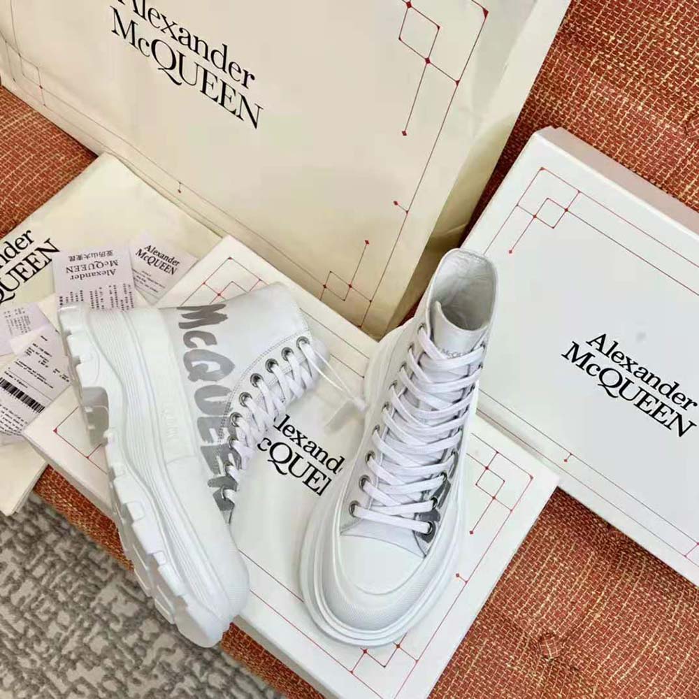 Alexander Mcqueen Women Tread Slick Boot White Polyfaille Lace-up Boot - image 4
