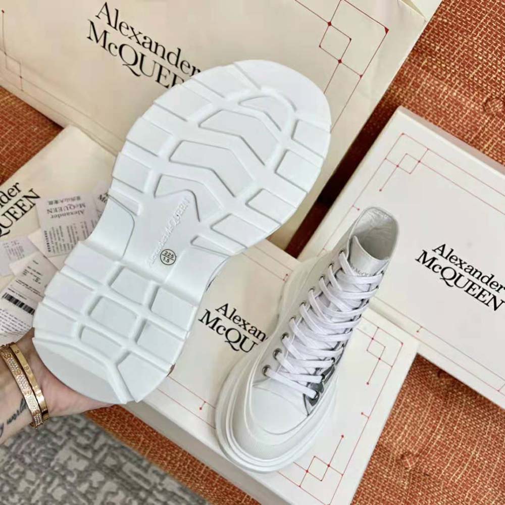 Alexander Mcqueen Women Tread Slick Boot White Polyfaille Lace-up Boot - image 6