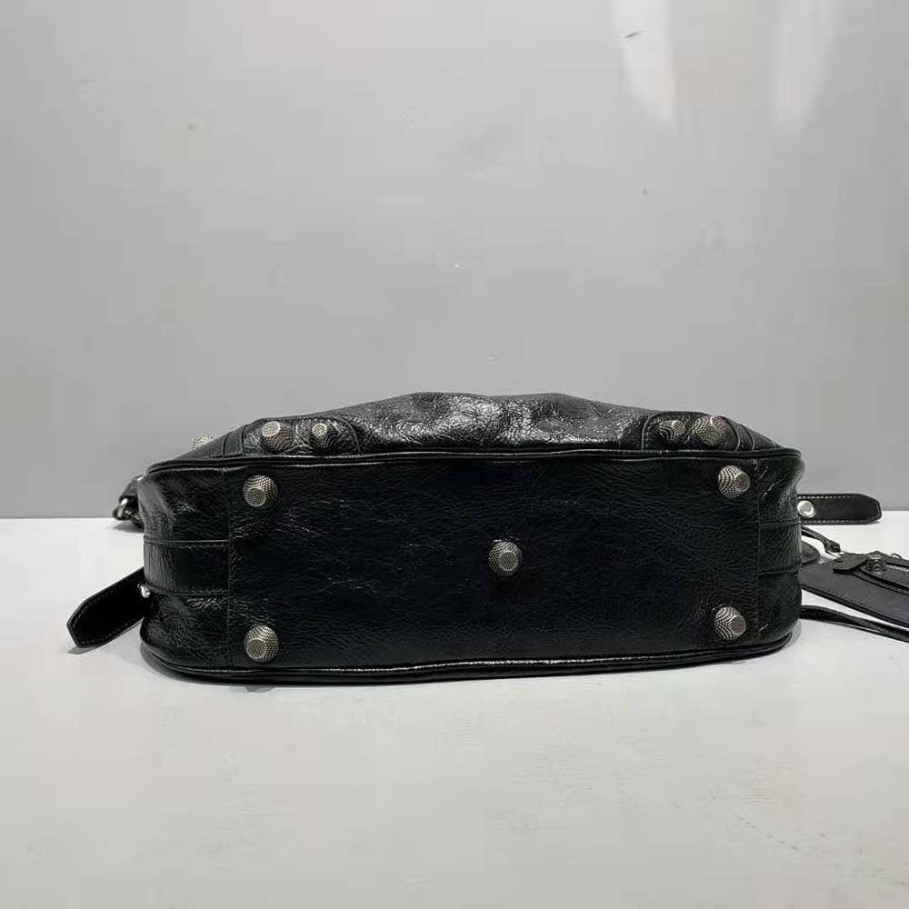 Balenciaga Women Le Cagole Medium Shoulder Bag in Black - image 5
