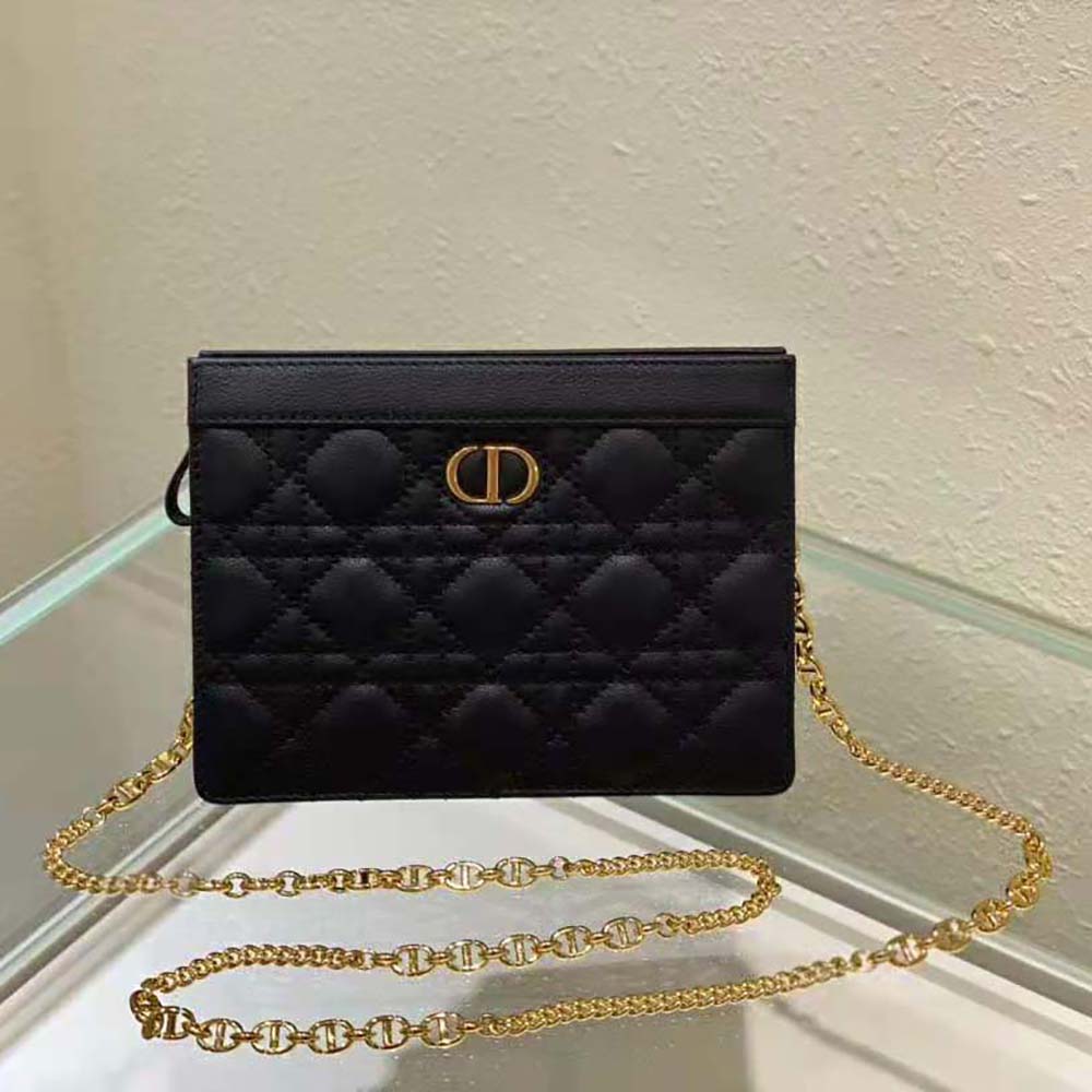 Textured quilting detail on black supple calfskin of Dior Women Caro pouch