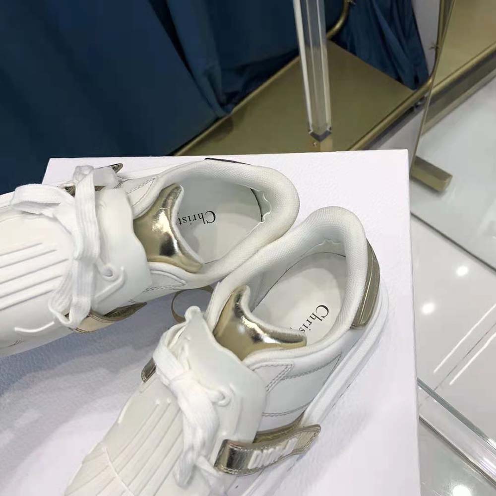 Dior Women Dior-id Sneaker White Calfskin and Gold-Tone Laminate - image 6