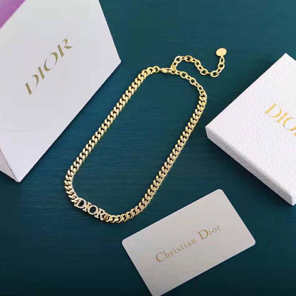 Side angle showing clasp and gold finish of Dior Women Dio(r)evolution Choker