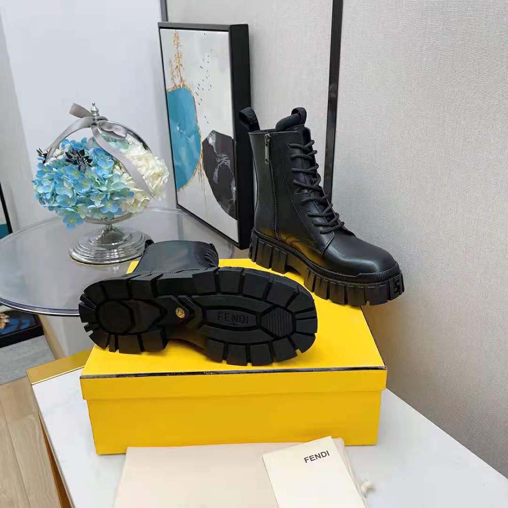 Fendi Men Force Black leather Ankle Boots - image 6