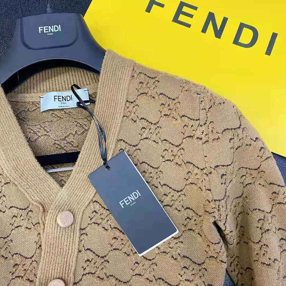 Fendi Women Beige Velvet and Viscose Cardigan with V Neck and Ribbed Edges - image 5