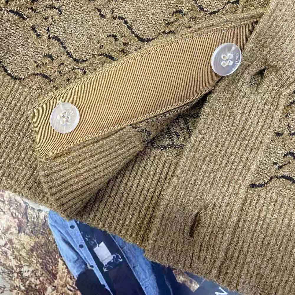 Fendi Women Beige Velvet and Viscose Cardigan with V Neck and Ribbed Edges - image 6