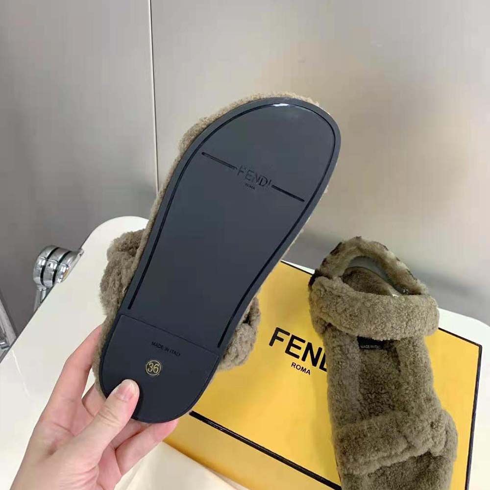 Fendi Women Feel Green Sheepskin Sandals - image 10