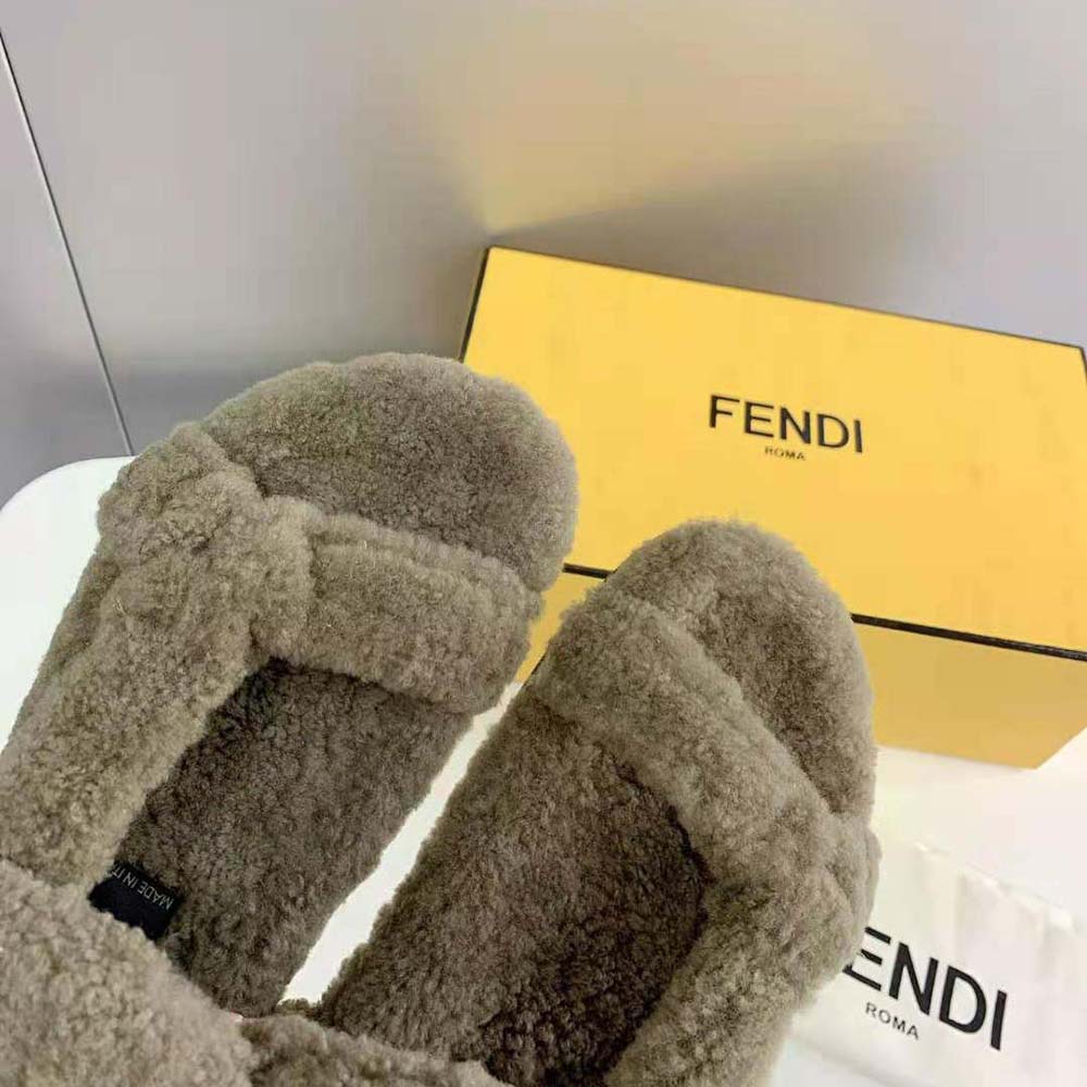 Fendi Women Feel Green Sheepskin Sandals - image 9