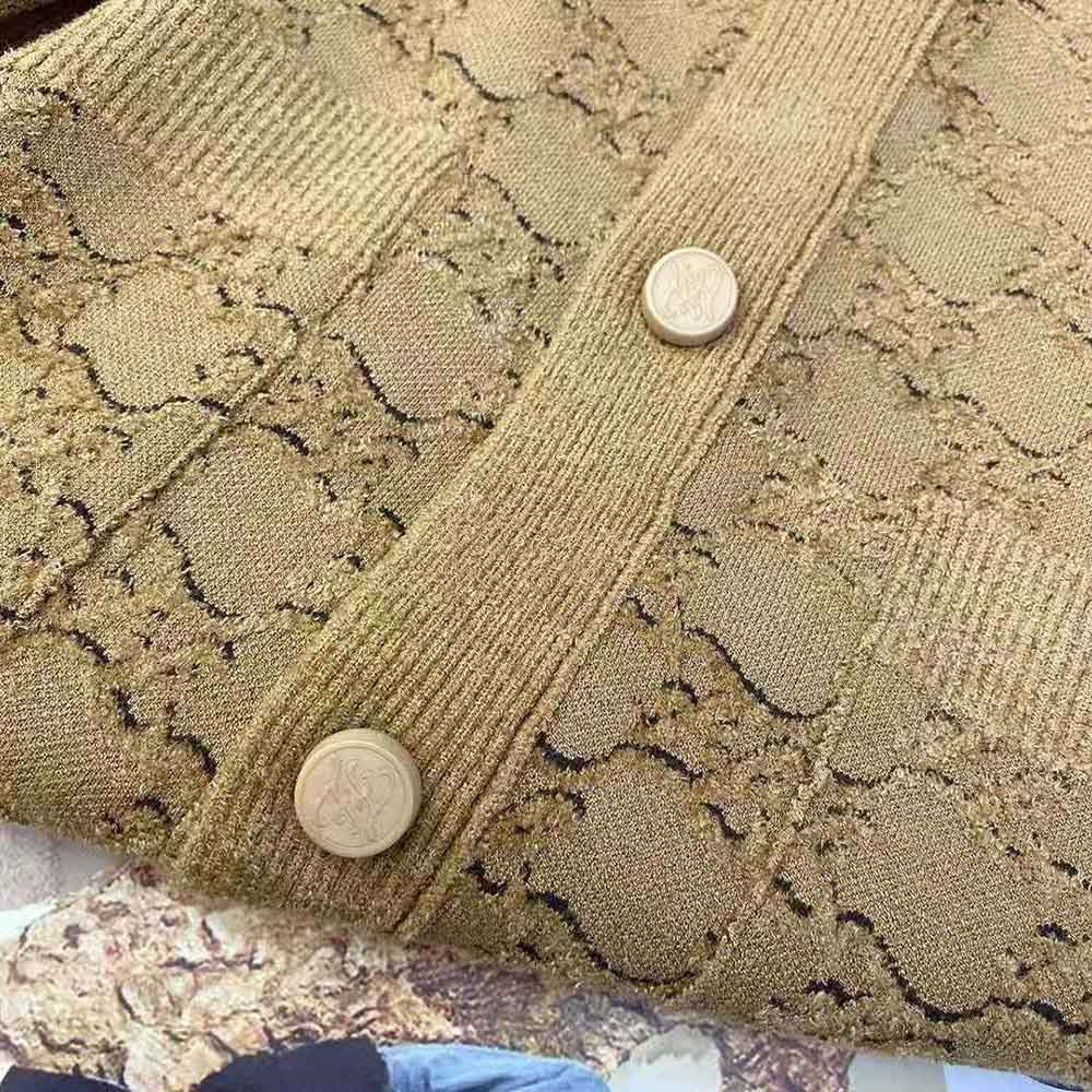 Fendi Women Sweater Beige Velvet and Viscose Cardigan with V-neck and Low-Cut Set-in Sleeves - image 8