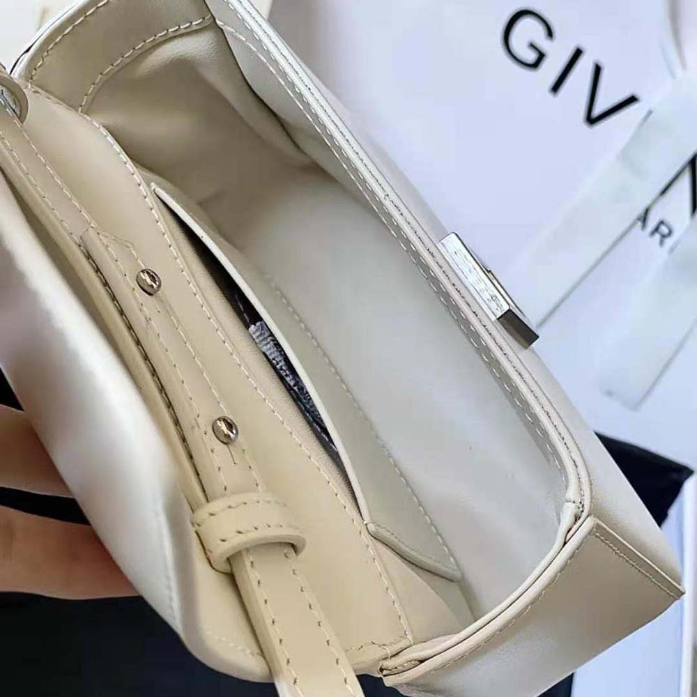 Givenchy Women Small 4g Bag in Box Leather-White - image 7