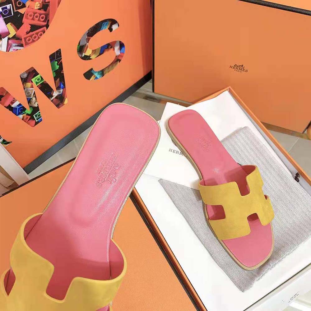 Hermes Women Oran Sandal in Suede Goatskin with Straight Cut Edges-Pink - image 9