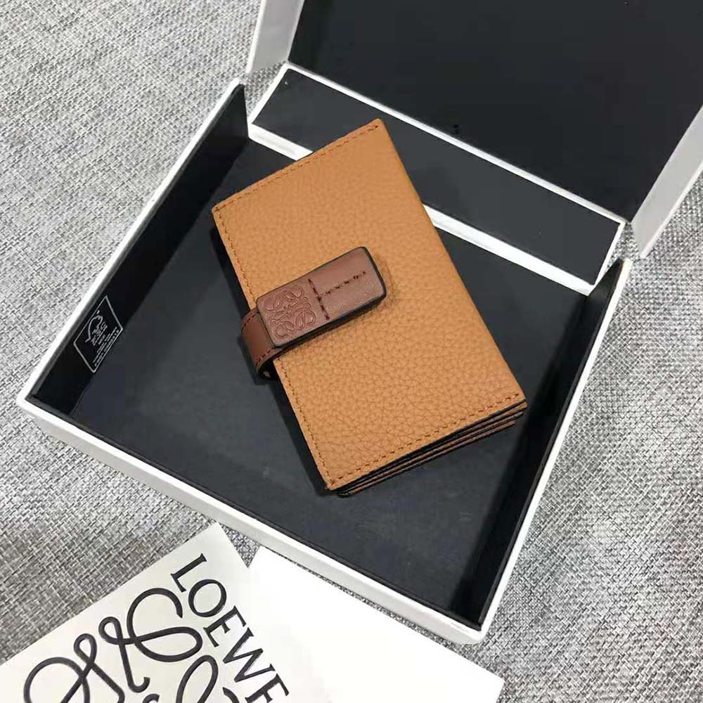 Loewe Women Accordion Cardholder in Soft Grained Calfskin-Brown - image 6