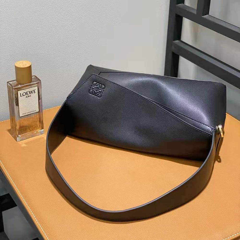 Loewe Women Puzzle Hobo Bag in Nappa Calfskin-Black - image 5