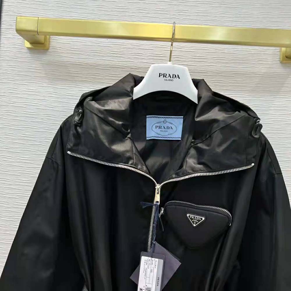 Prada Women Re-Nylon Hooded Blouson Jacket with Pouch-Black - image 4