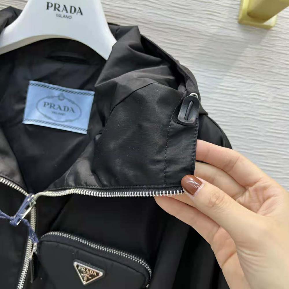 Prada Women Re-Nylon Hooded Blouson Jacket with Pouch-Black - image 6