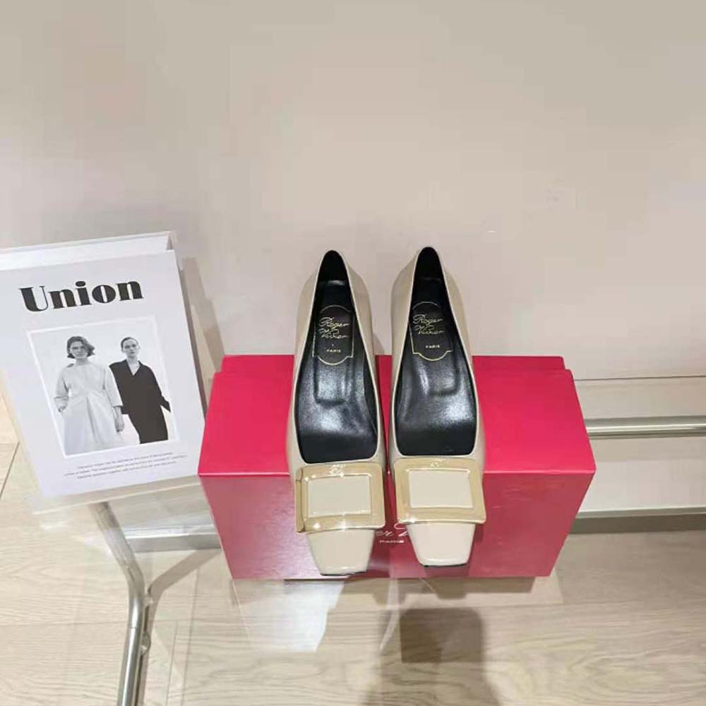 Close-up of metal buckle detail on Roger Vivier Women Belle Vivier Pumps