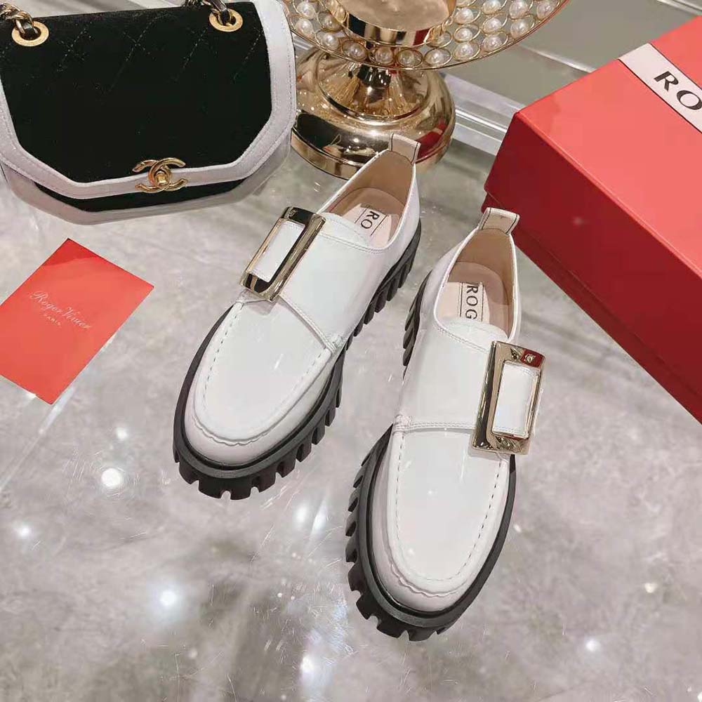 Close-up of thick metal buckle on Roger Vivier Women Viv’ Go-Thick Metal Buckle Loafers