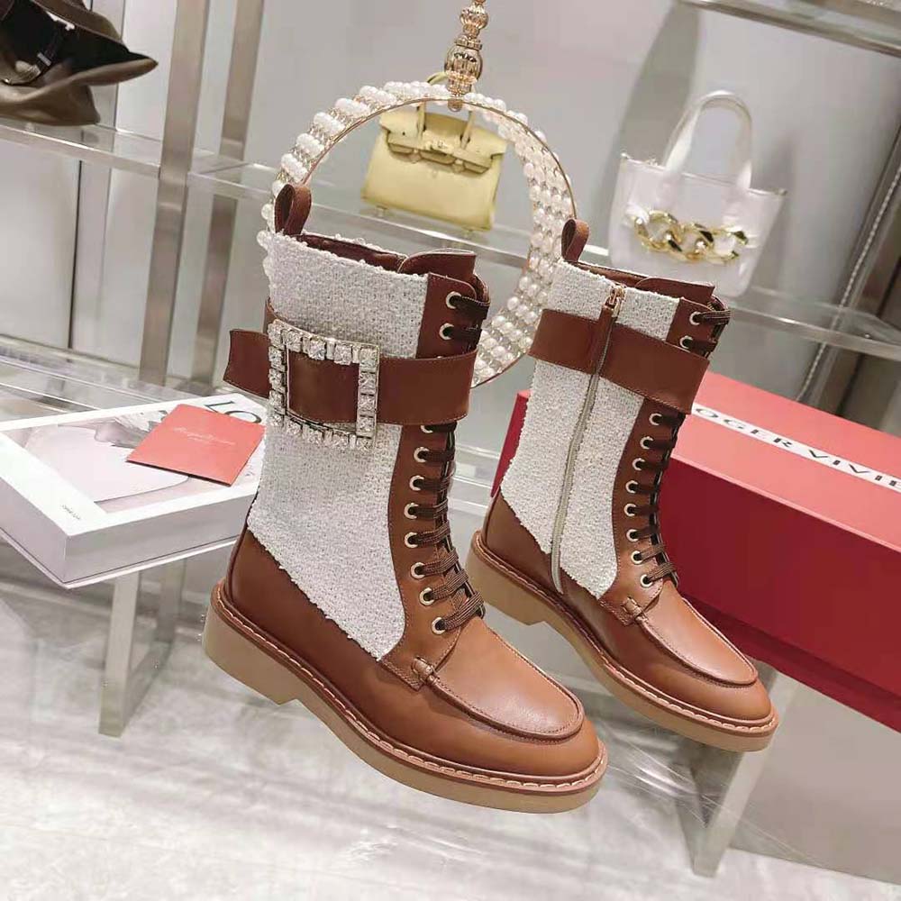 Top view showing ankle-high silhouette of Roger Vivier Women Viv’ Rangers boots