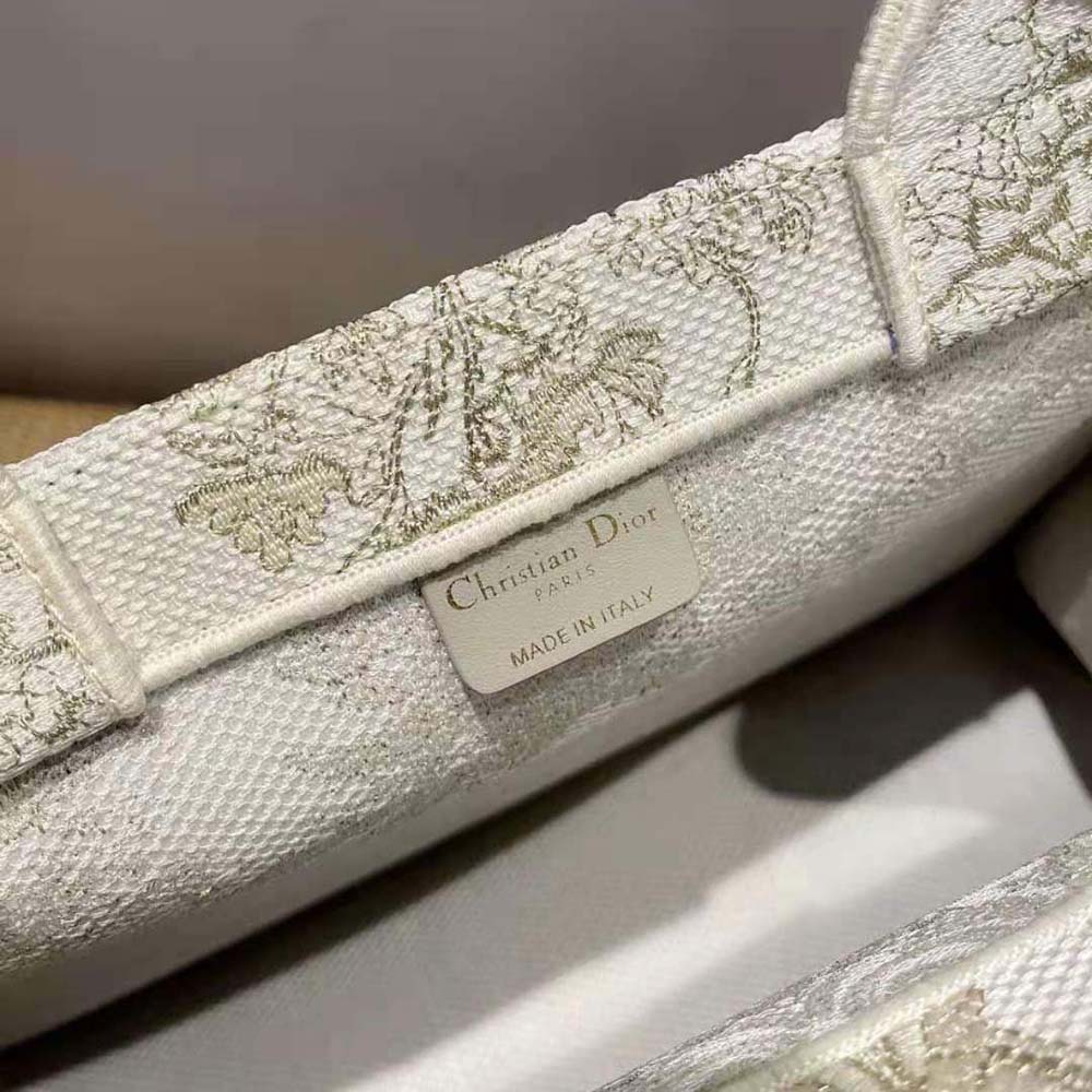 Dior Women Book Tote Gold-Tone Dior Around the World Stella Embroidery - image 9