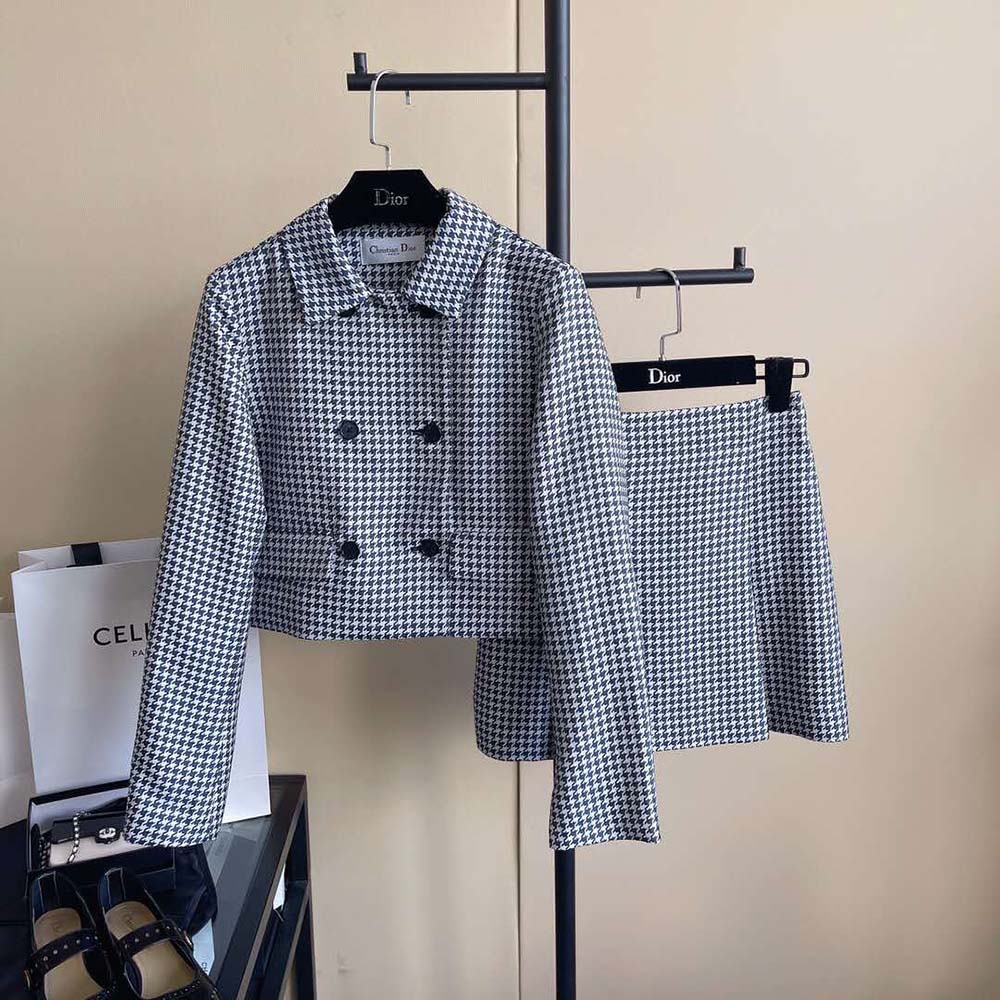 Close-up of micro houndstooth motif on Dior Women Cropped Jacket Navy Blue
