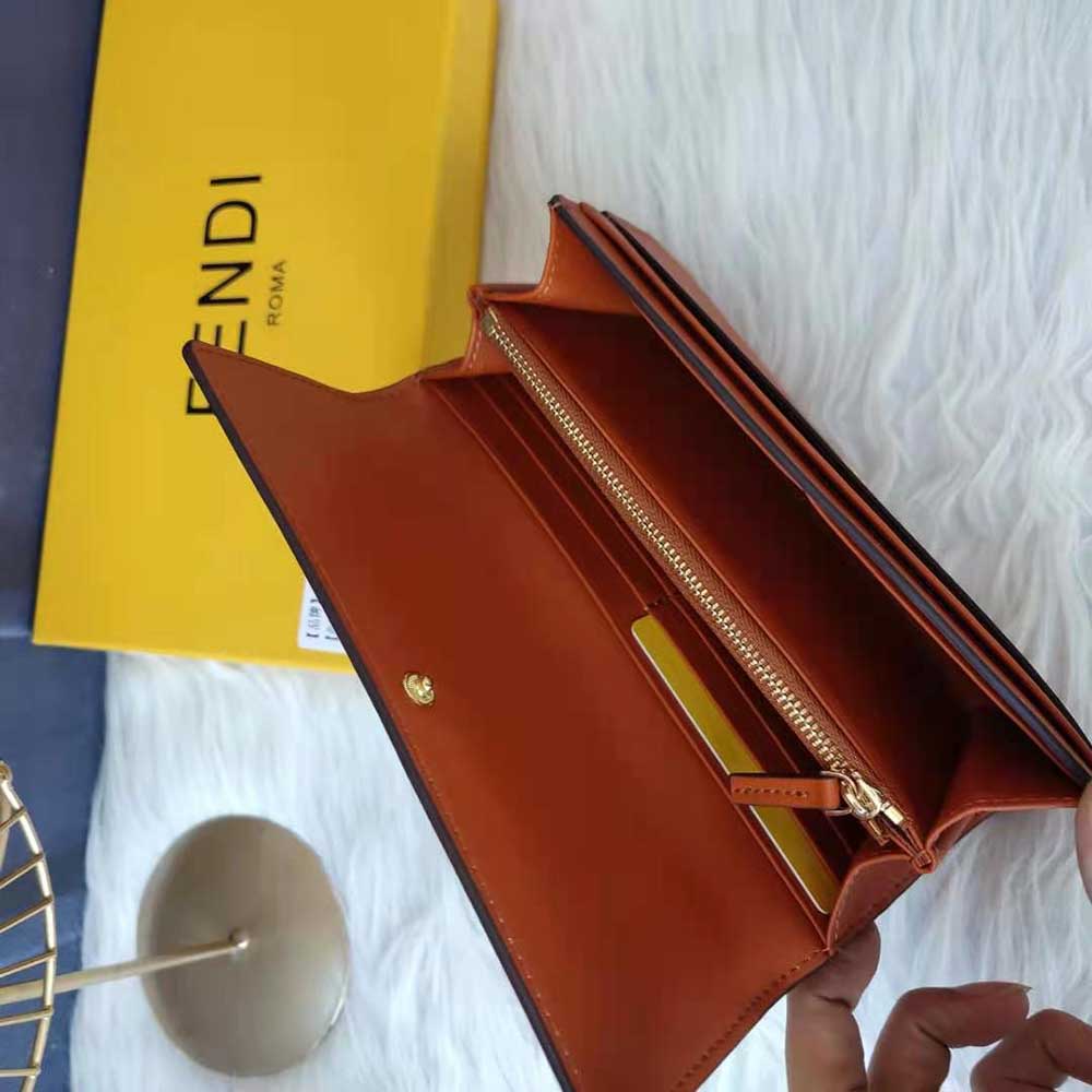 Fendi Women Continental Brown Leather Wallet Fastened with a Snap Button - image 8