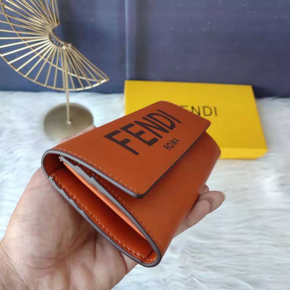 Fendi Women Continental Brown Leather Wallet Fastened with a Snap Button - image 6