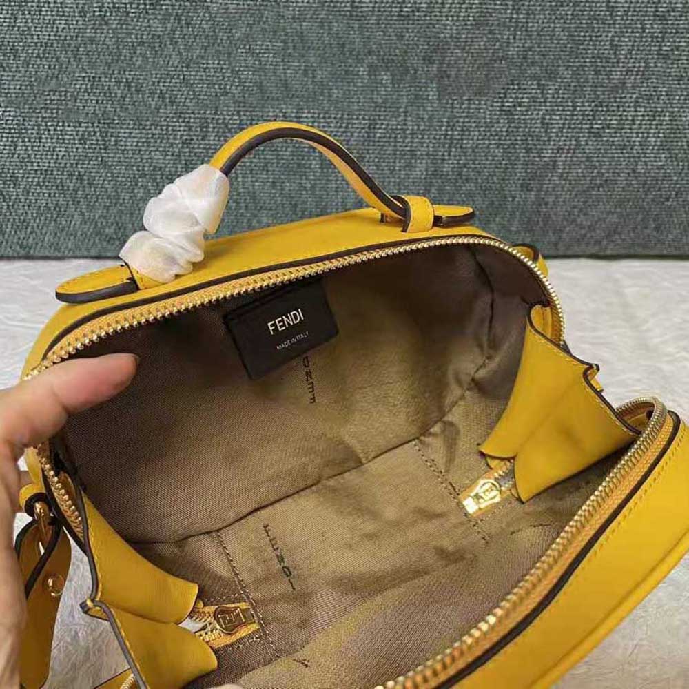 Fendi Women Mini Camera Case Yellow Leather and Suede Mini-Bag - image 10