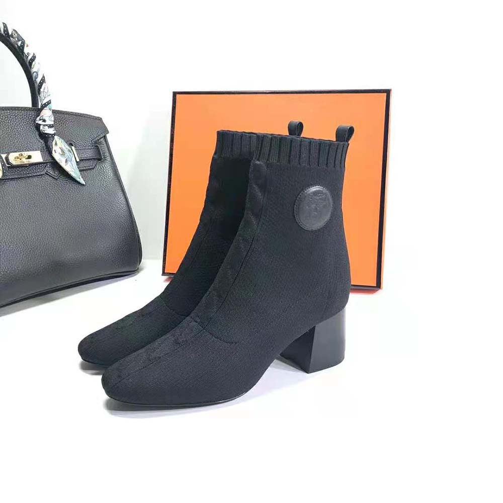 Heel and sole view of Hermes Women Volver 60 Ankle Boot black