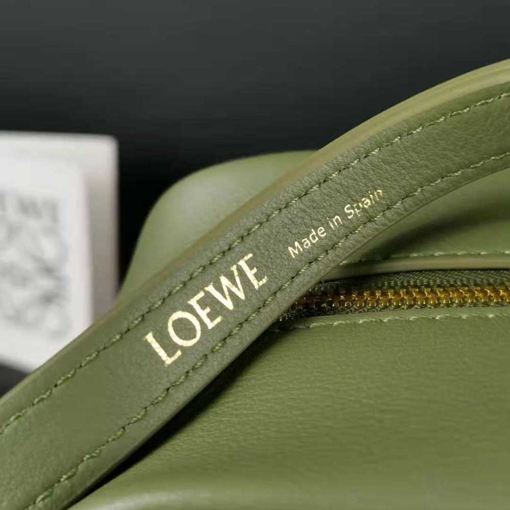 Loewe Women Amazona 28 Bag in Nappa Calfskin-Green - image 9