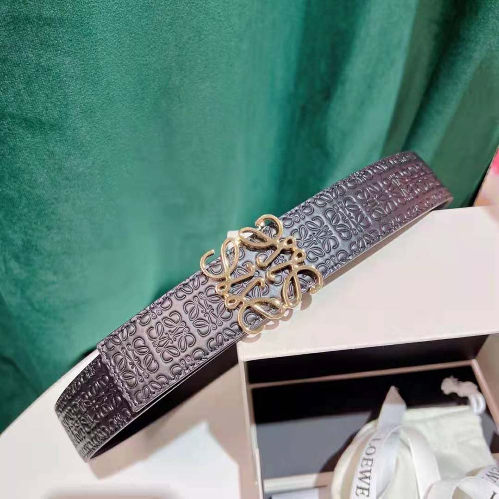 Loewe Women Anagram Belt in Silk Calfskin-Black - image 4