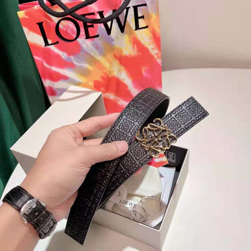 Loewe Women Anagram Belt in Silk Calfskin-Black - image 7