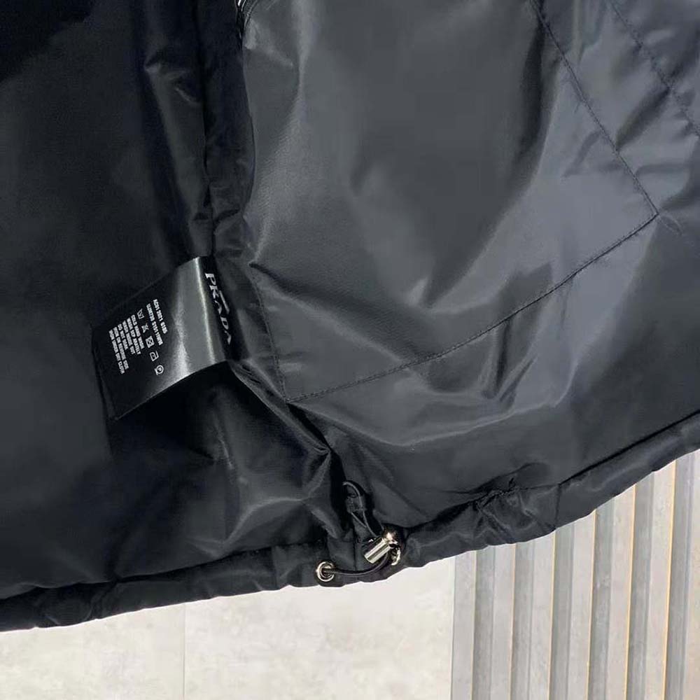 Prada Women Re-Nylon Down Jacket-Black - image 10