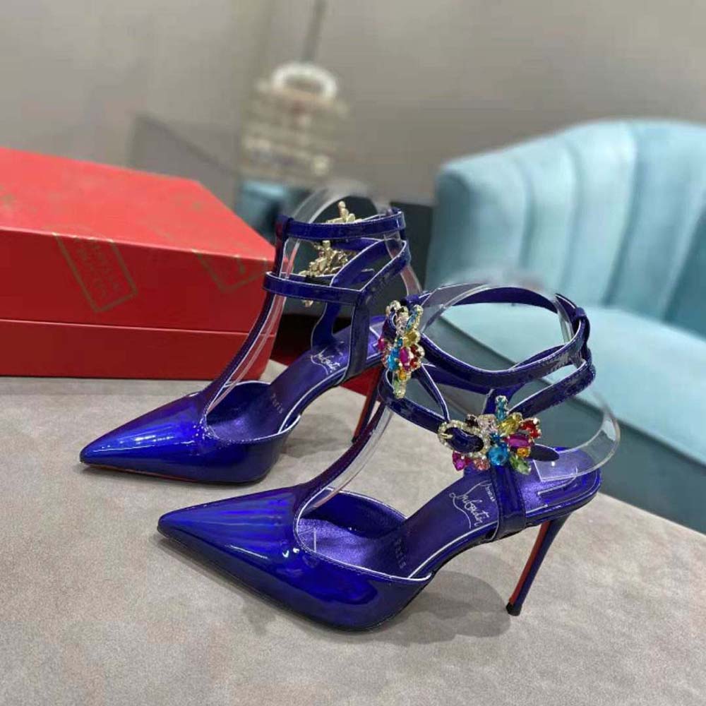 Rear angle showing slender 100 mm heel on Christian Louboutin Maravilla Joli