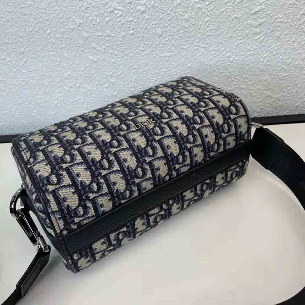 Dior Men Lingot 22 Bag Beige and Black Dior Oblique Jacquard - image 5