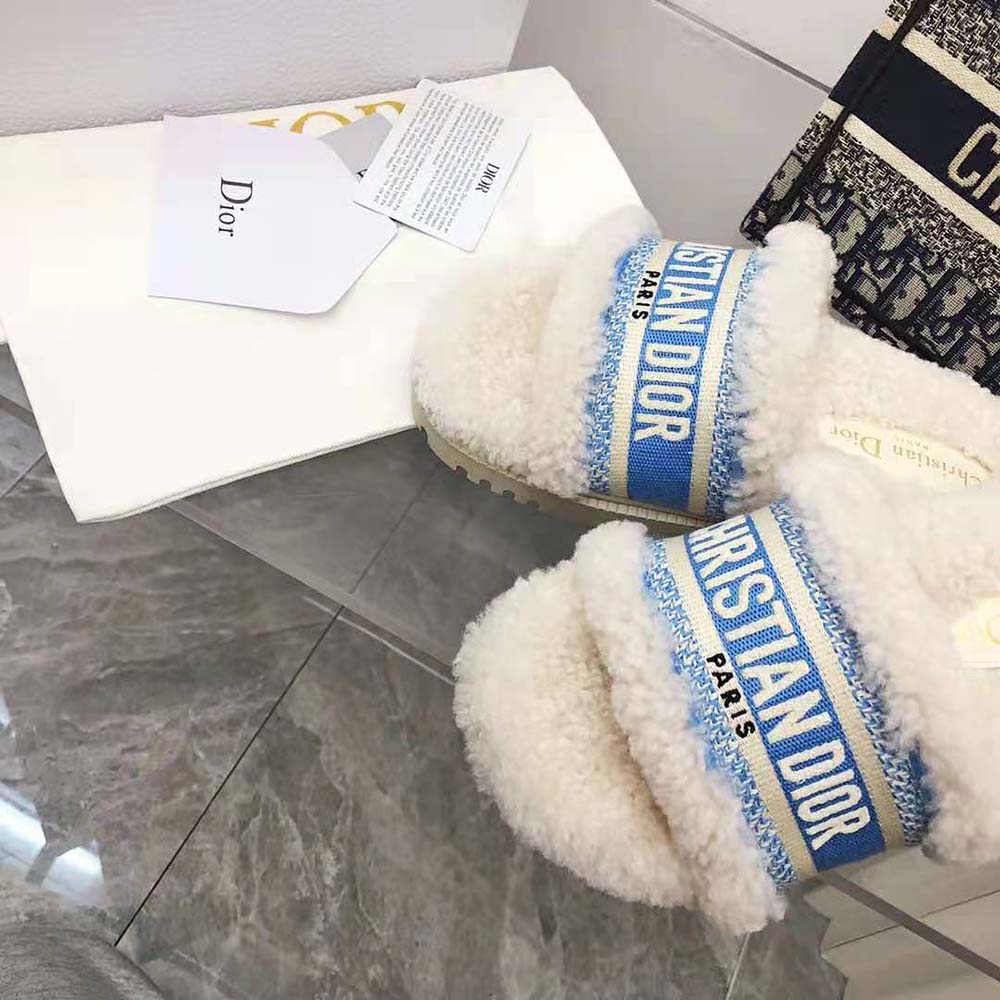 Dior Women Dway Slide Cornflower Blue Embroidered Cotton and White Shearling - image 9
